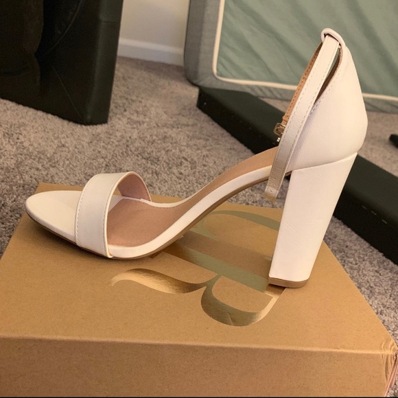 Charlotte Russe White Heels - Picture 2 of 2